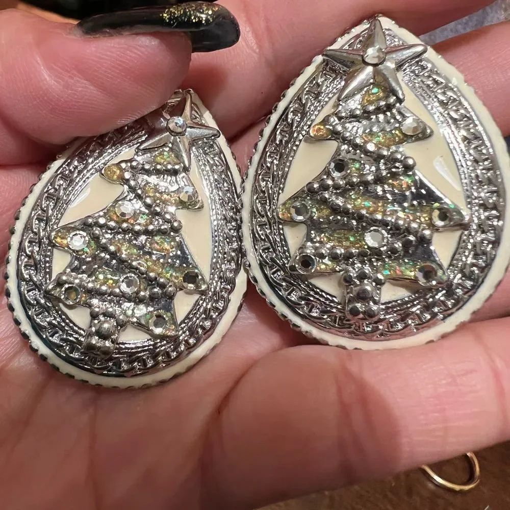 Christmas Tree clip earrings